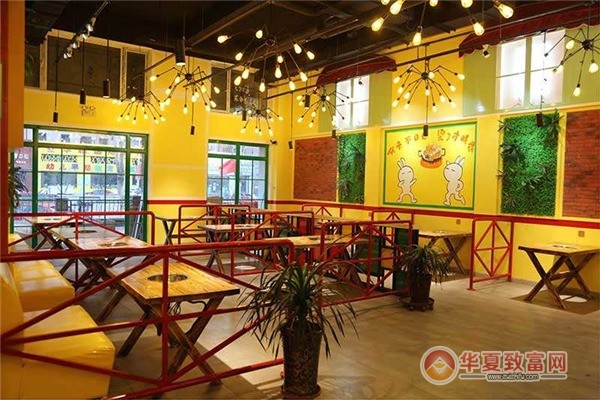 辣帝国串串香加盟
